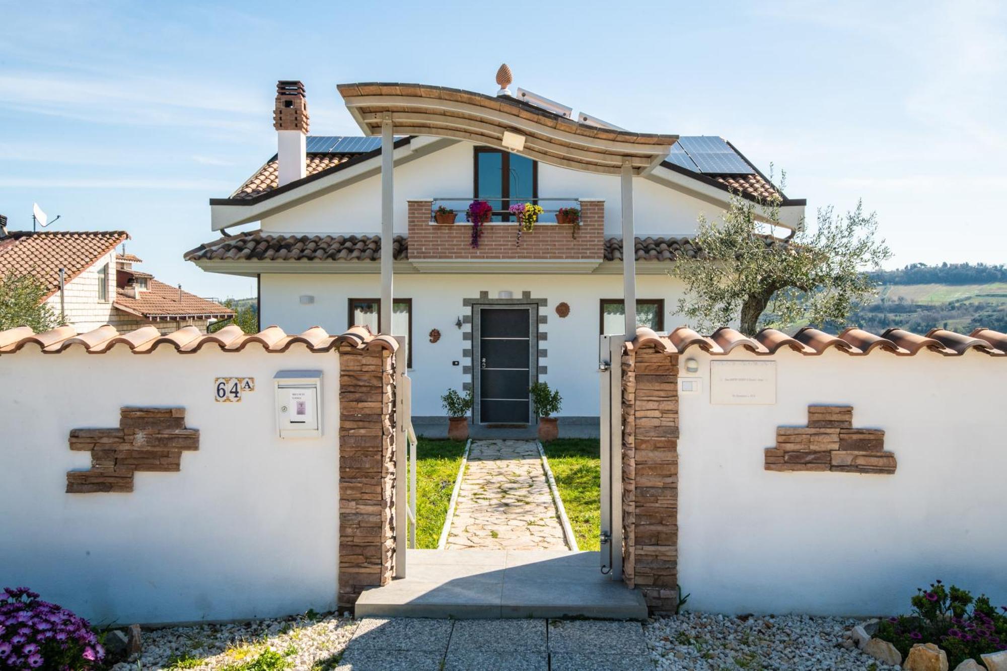 Villa Mastro Oleario 5 Dal Mare 30 Dai Monti Torrevecchia Teatina 外观 照片