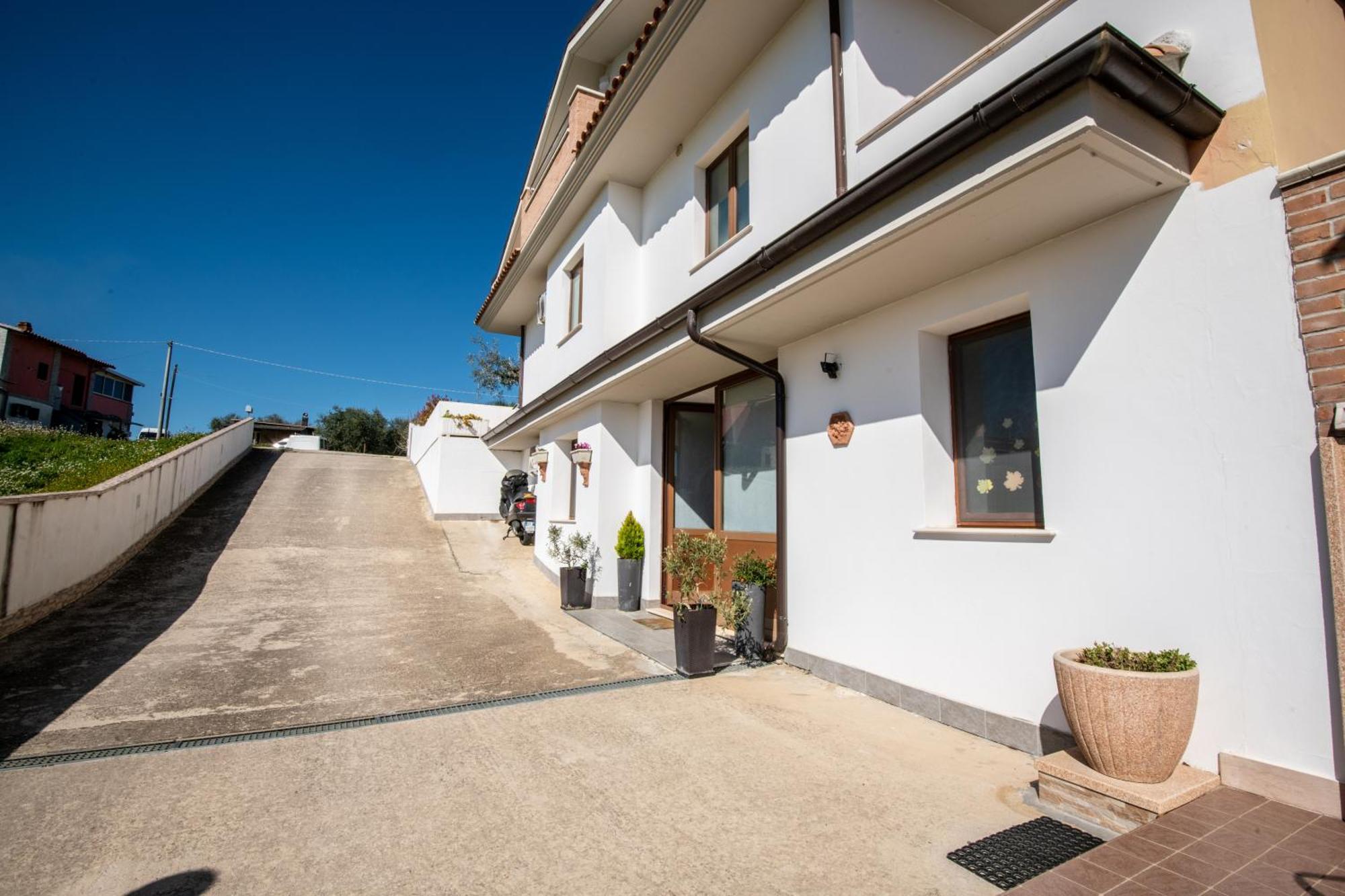 Villa Mastro Oleario 5 Dal Mare 30 Dai Monti Torrevecchia Teatina 外观 照片