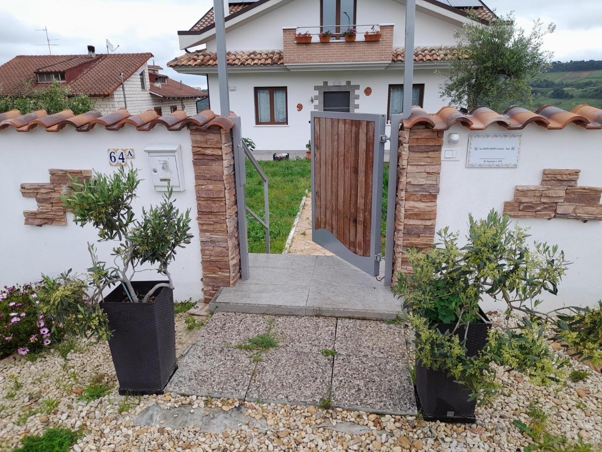 Villa Mastro Oleario 5 Dal Mare 30 Dai Monti Torrevecchia Teatina 外观 照片
